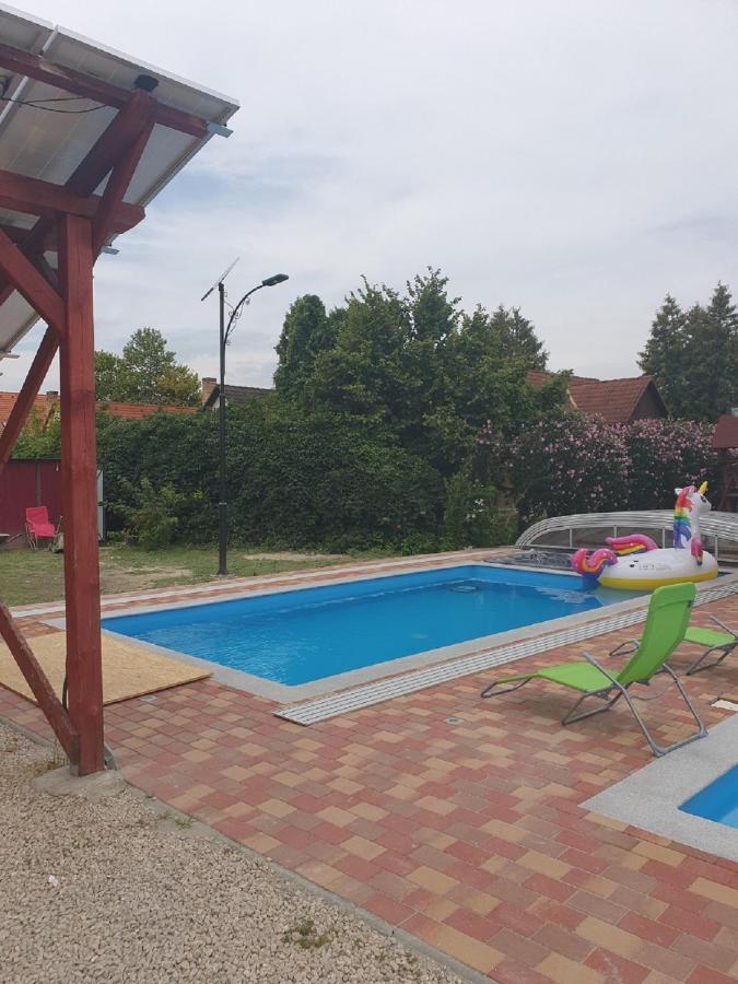 Ponty Orso Vendeghaz Villa Nagybaracska Bagian luar foto